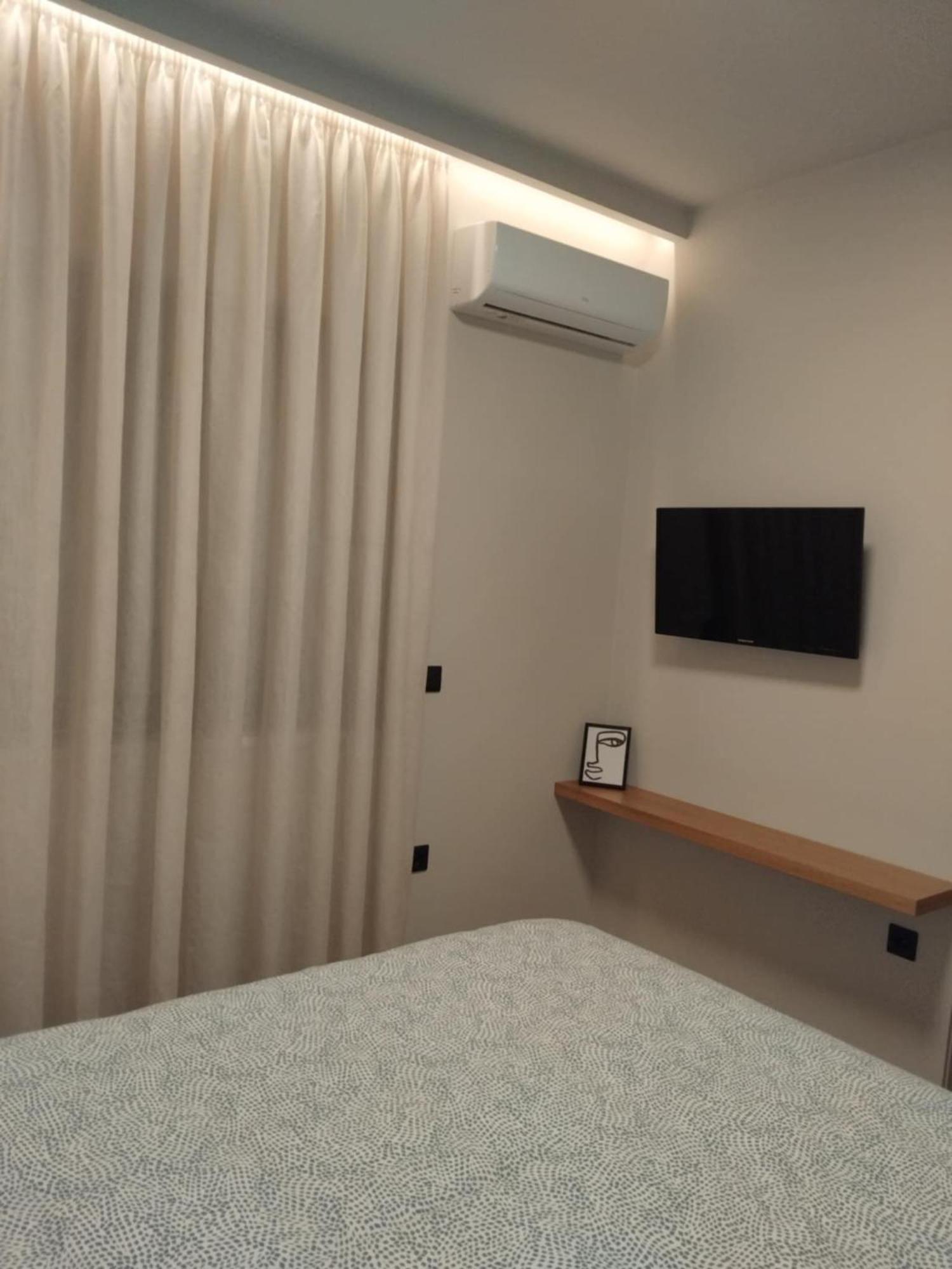 Apartament Simple, Calm And Luxurious Kalamata Zewnętrze zdjęcie