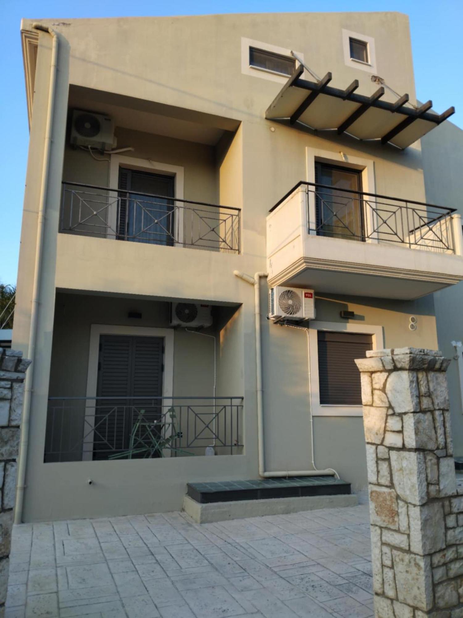 Apartament Simple, Calm And Luxurious Kalamata Zewnętrze zdjęcie